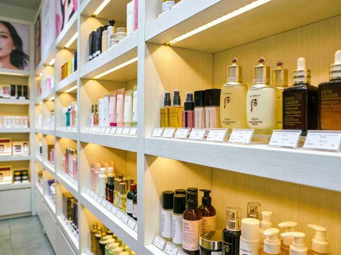 Image 1 - Global Cosmetics Packaging Market Growth