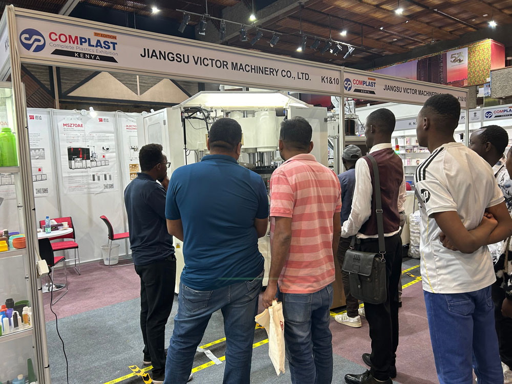 Image 3 - Visitors at the Victor Booth